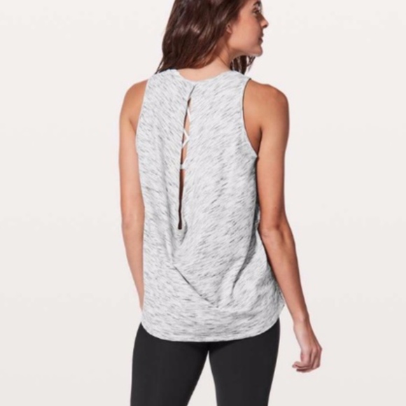 lululemon athletica Tops - Lululemon 🍋 Low Key Tank Grey Size 6